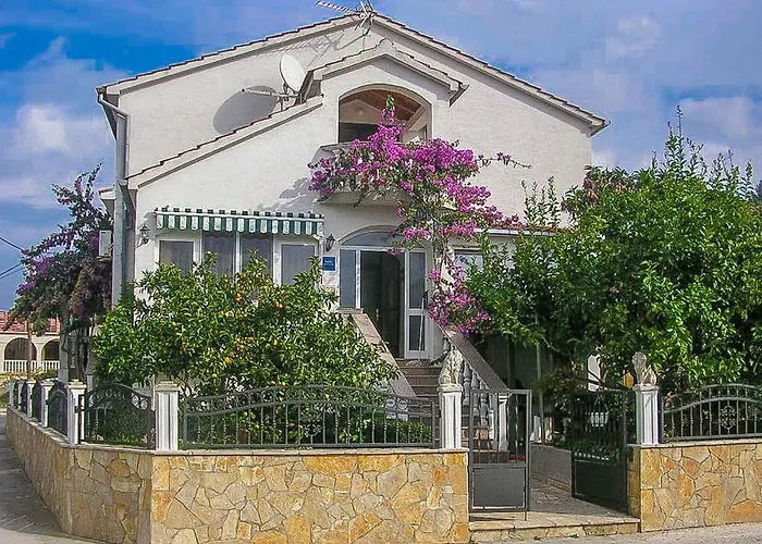 Apartments Maria Kukljica