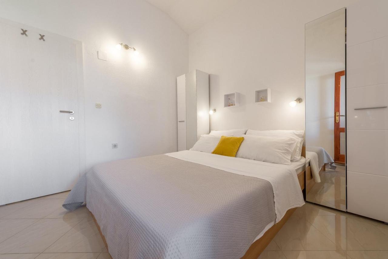 Apartment Maria *